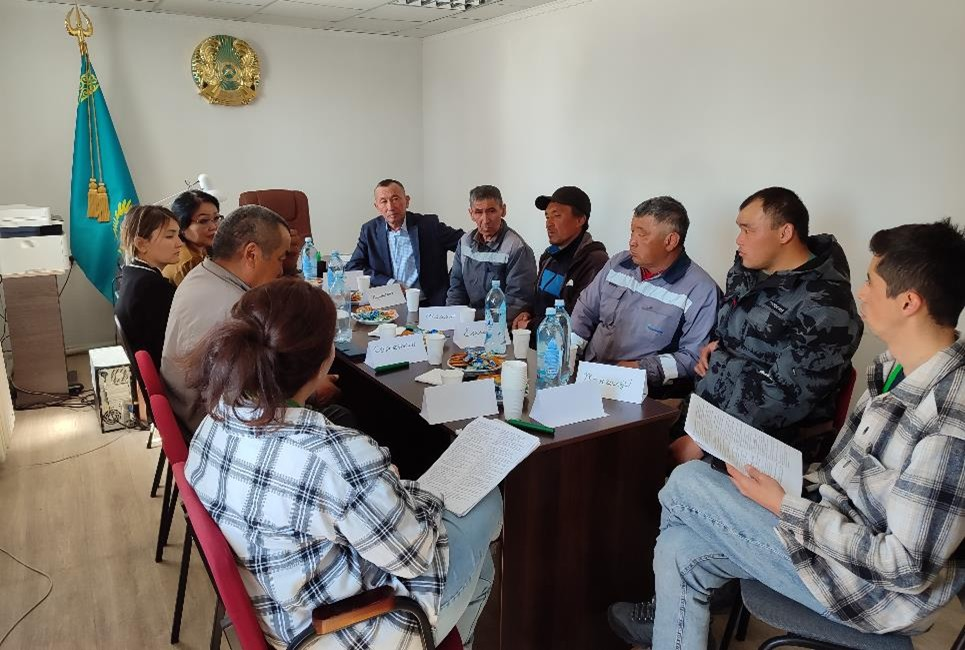 Socio-economic research on the Ulmus Besshoki project